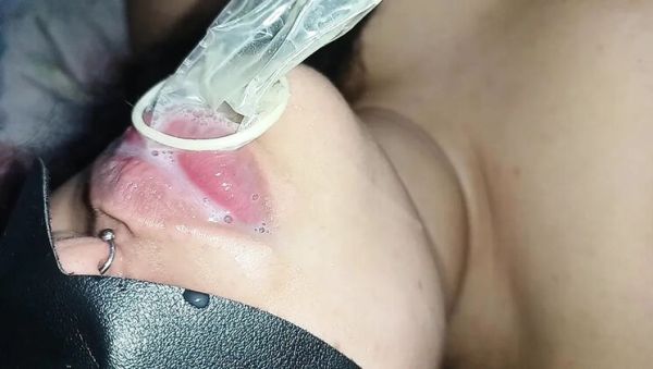ALL THE CUM FROM THE CONDOM IN HER MOUTH MAKES ME CUM AGAIN - Rei da Safadeza - porntry.com - Brazil on freevids.org