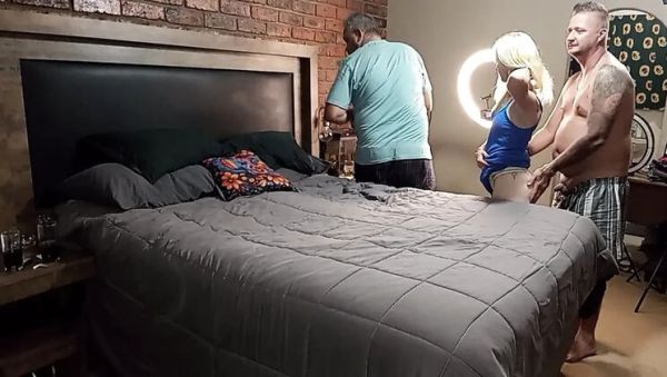 Two Grumpy Old Men Fuck One Sexy Blonde Teen - porntry.com - Britain on freevids.org