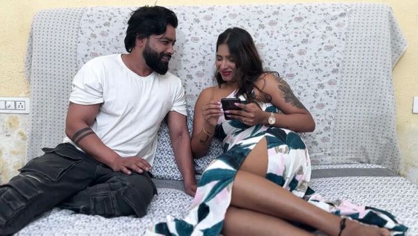Desi Hot Bhabhi Padosi Sex Clear Hindi Audio - xxxfiles.com - India on freevids.org