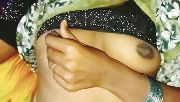 Sexy Kavita Kannada Pussy Fingering and Boobs Show - veryfreeporn.com - India on freevids.org