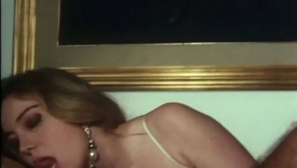 90s Orgy: Hairy Lesbians, Interracial MILFs & Big Tits - veryfreeporn.com - Italy on freevids.org