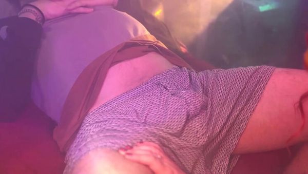 Erotic Massage Handjob Happy Ending Huge Cumshot - porntry.com - Britain on freevids.org