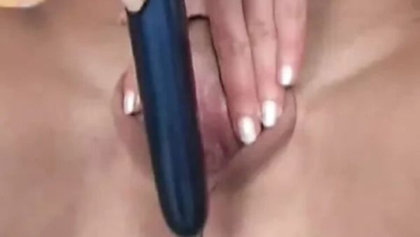 Simone Shine plays with her tight pussy hole - porntry.com - Germany on freevids.org