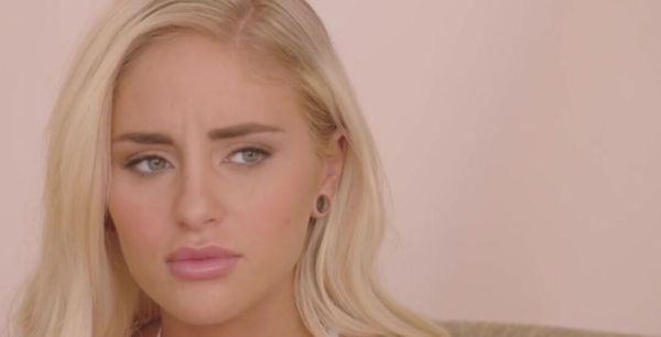 VIXEN Gorgeous blonde Naomi Woods Fucked By Agent - inxxx.com on freevids.org