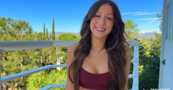 Skinny Alex Jett and gorgeous Livi Blossom indulge in a steamy POV encounter on the couch - alphaporno.com on freevids.org